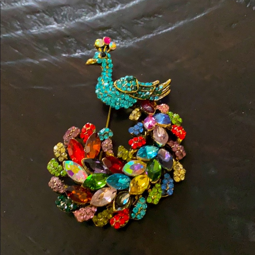 Rhinestone Peacock Pin